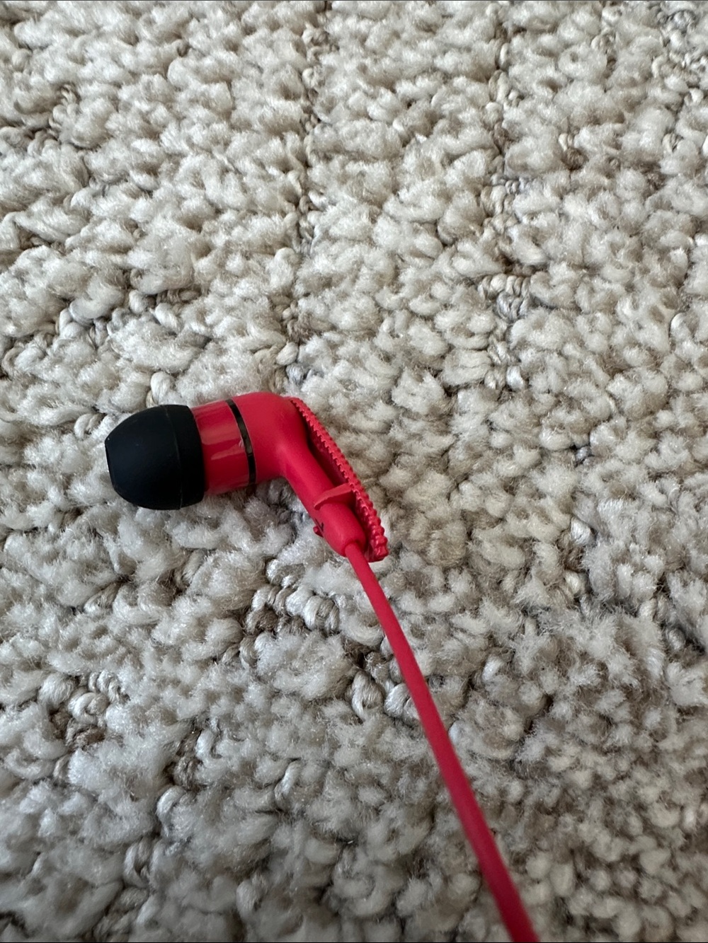 Coach wired Earbuds - Picture 5 of 10